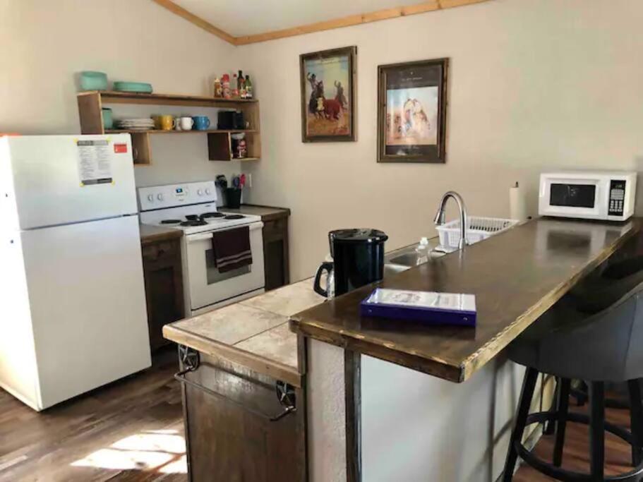 Cottonwood Creek Cabins - Alpine, Tx Экстерьер фото