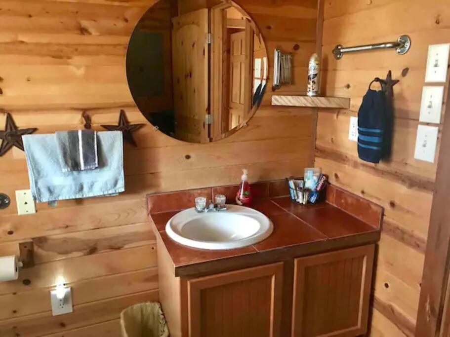 Cottonwood Creek Cabins - Alpine, Tx Экстерьер фото